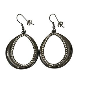 Elegant‎ Silver Hoop Earrings